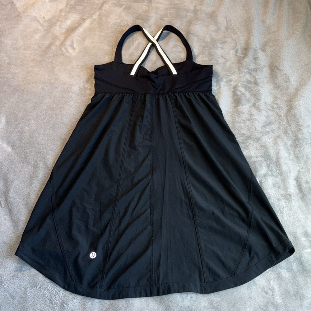Lululemon Run Illuminate Dress Solid Black Size 6 - Picture 11 of 11